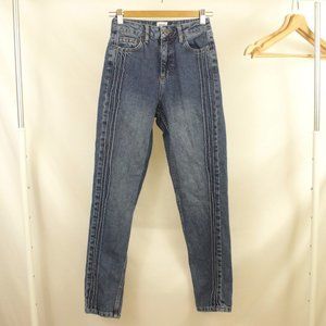 BDG Urban Outfitters Mom Jeans Size W24 L32